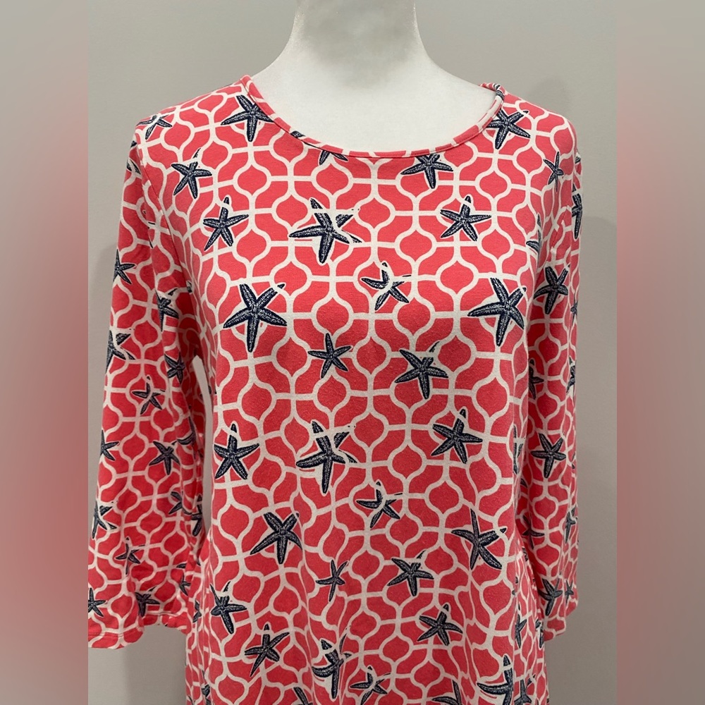 Crown & Ivy Women’s dress coral color Beachy starfish Size Small